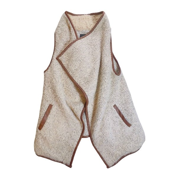 Love‎ Tree Womens Tan Brown Faux Fur Sherpa Lined Wrap Around Vest Size Medium - Picture 1 of 9